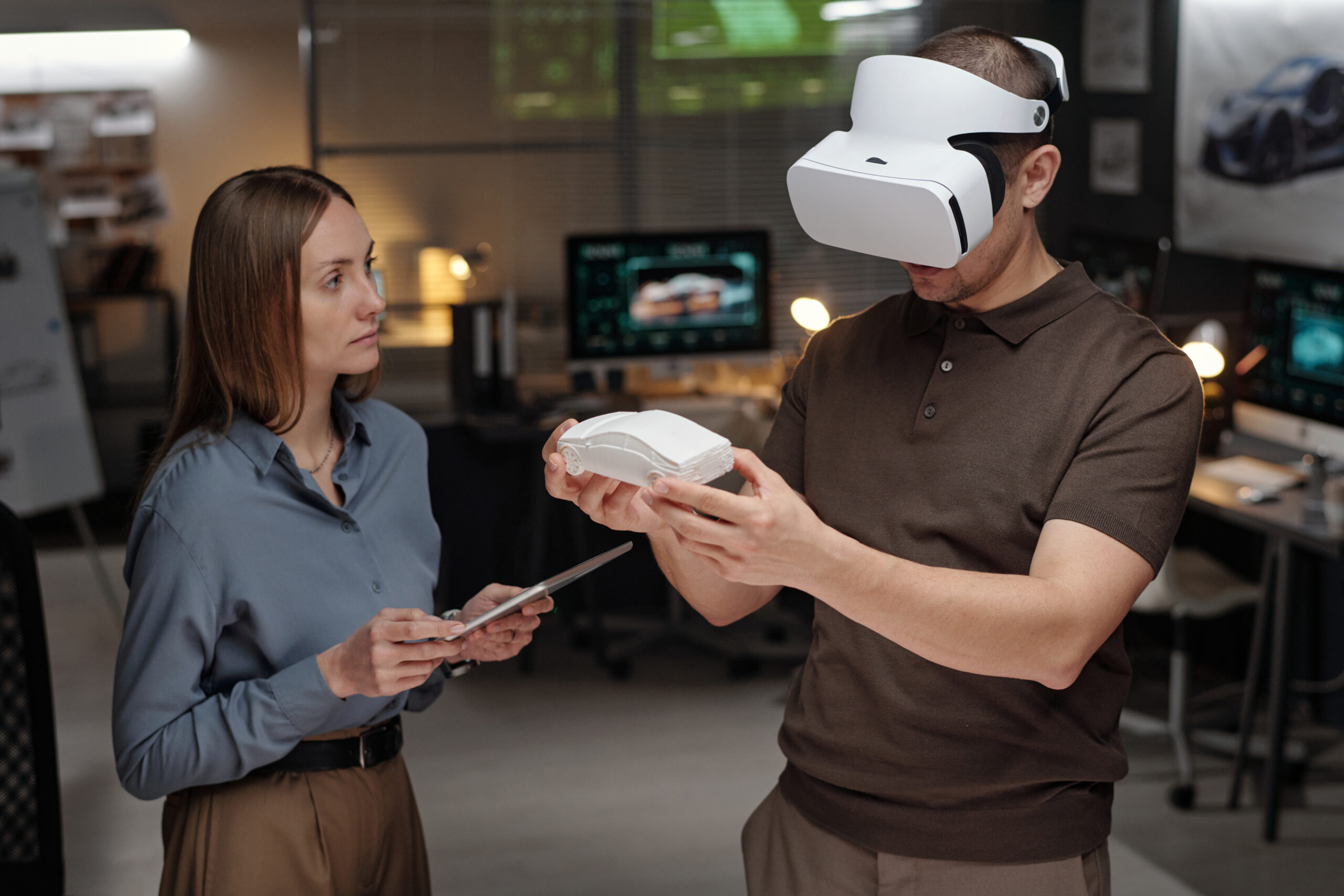 Geleceğin Pazarlama Dili: VR & AR Teknolojilerinin 2025 Trendleri